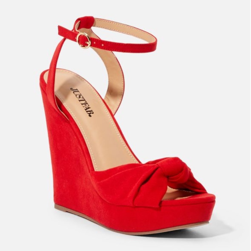 COPY - Maddison cherry red wedges 🥰